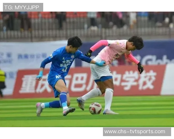 广东队与重庆队的激烈对决展现足球魅力与团队精神的巅峰对抗